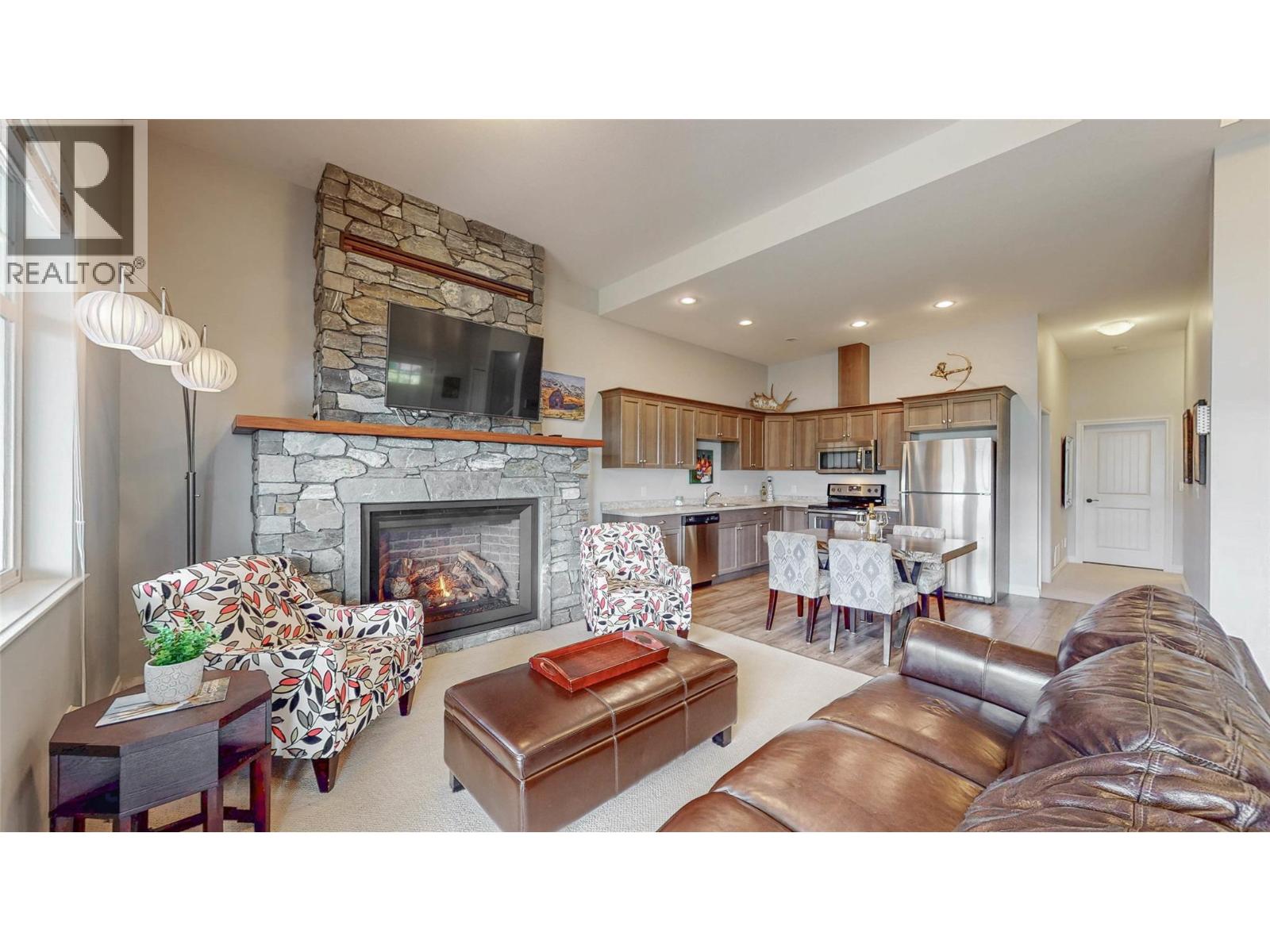 2450 Radio Tower Road Unit# 180, Oliver