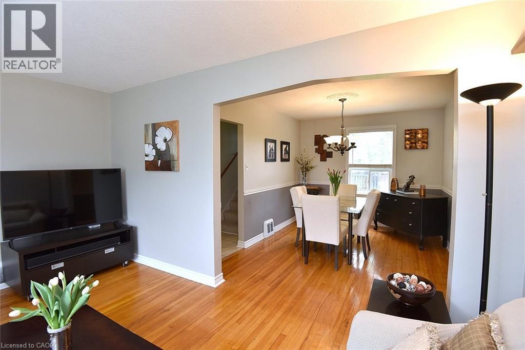 206 EAST 14TH Street, Hamilton, Ontario, L9A4B6 — Photo 9