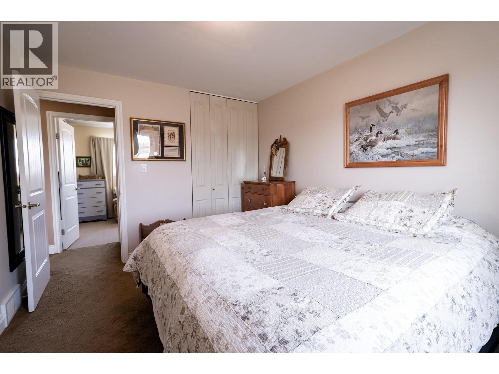 15256 271 ROAD - 24