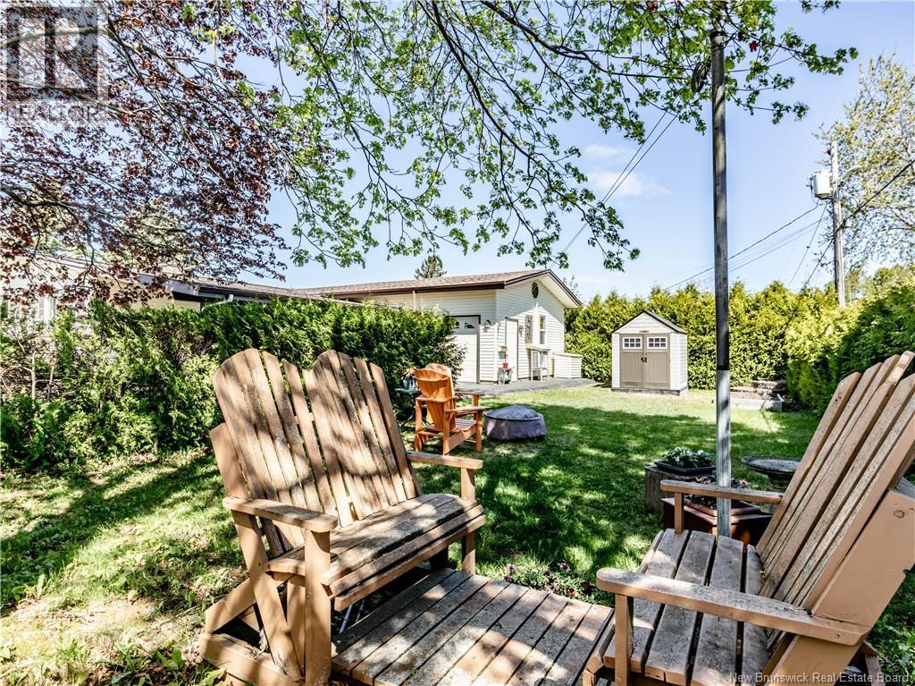 27 Richard Avenue - 8