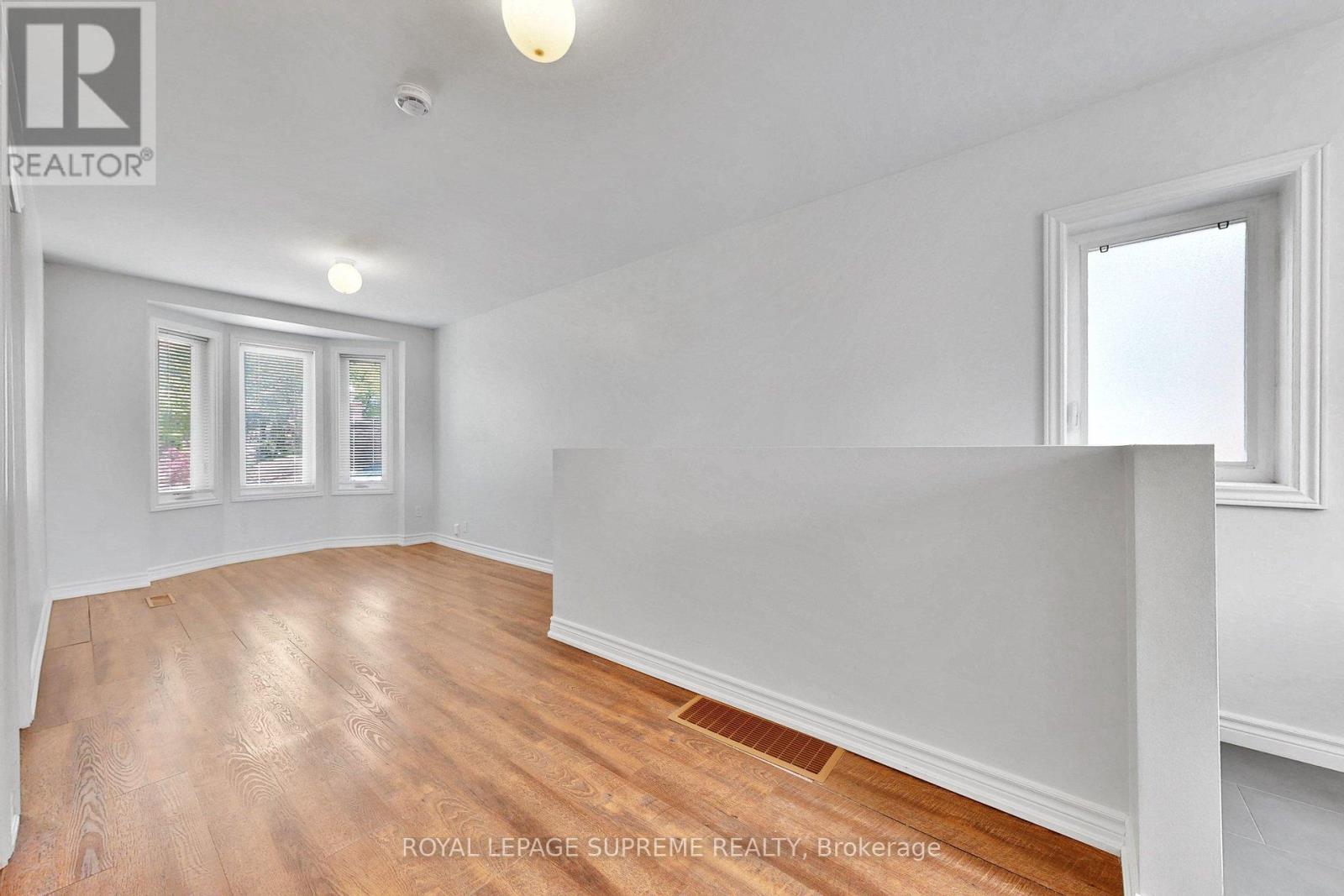 119 ESSEX STREET W - 22