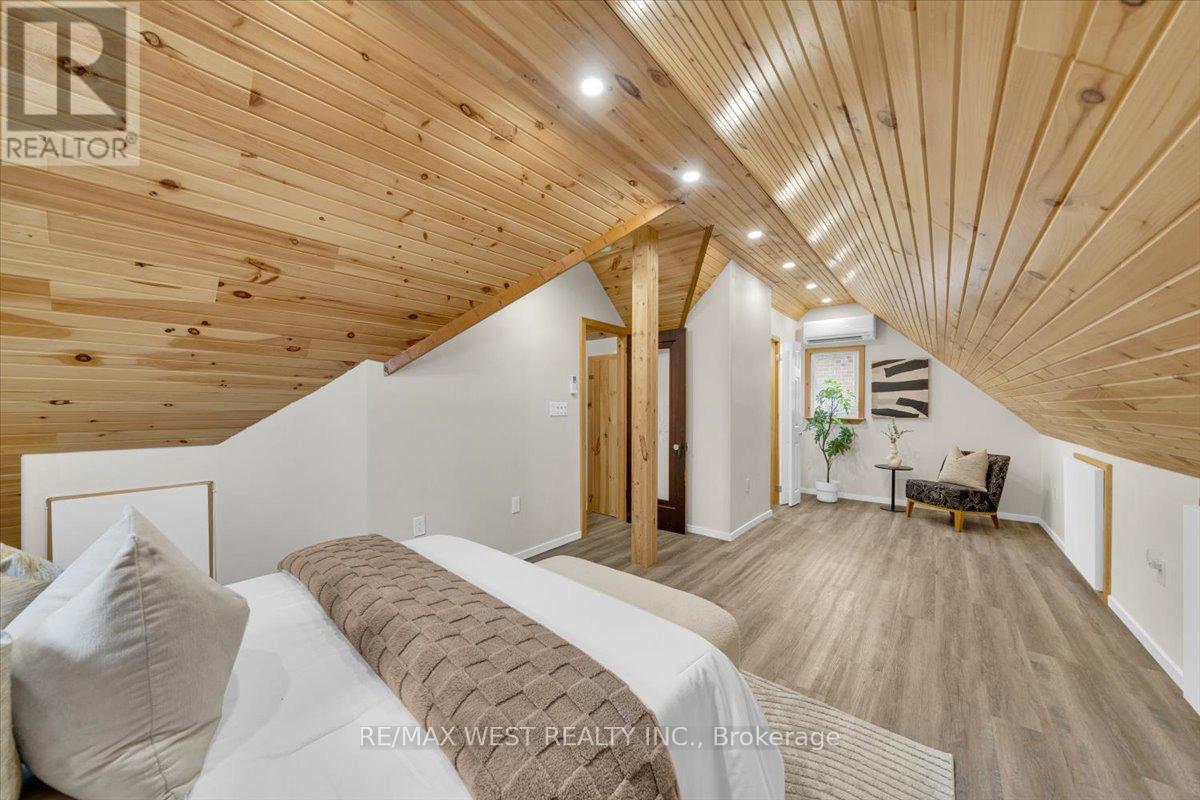 35 GORT AVENUE - 23