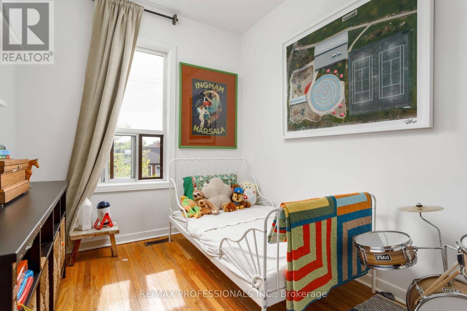199 OSLER STREET - 33