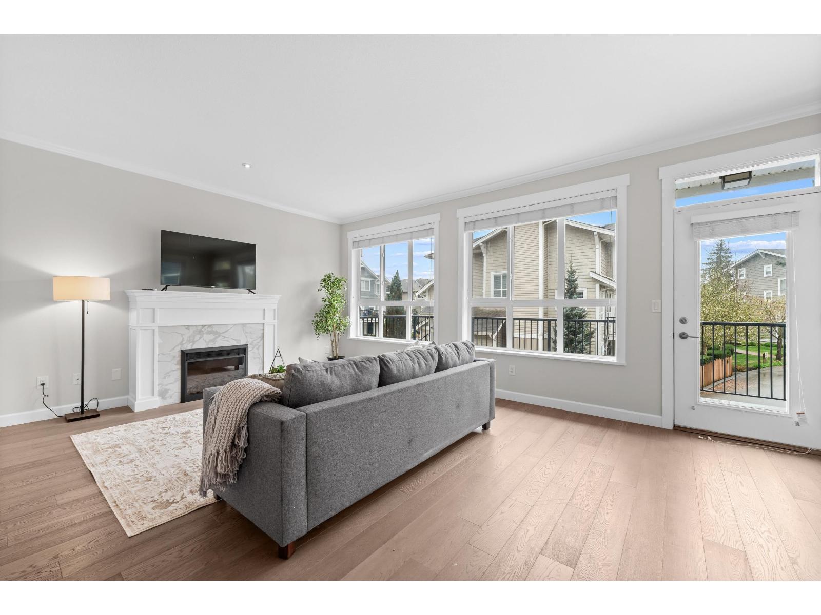 63 7059 210 STREET, Langley