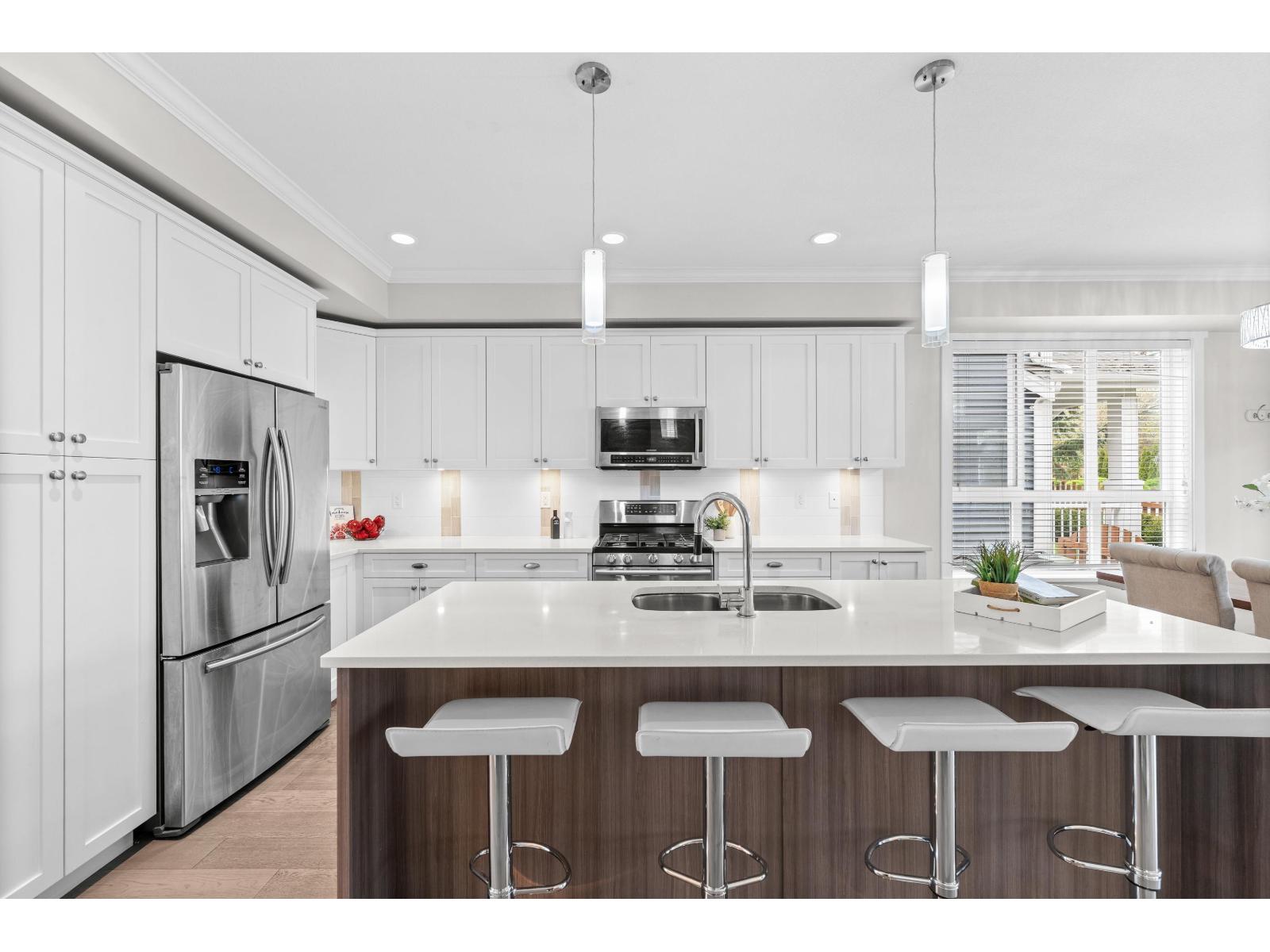 63 7059 210 STREET, Langley