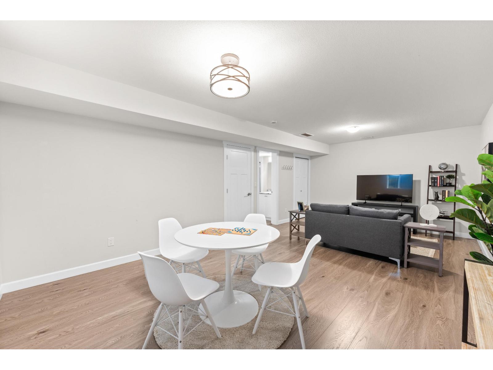 63 7059 210 STREET, Langley