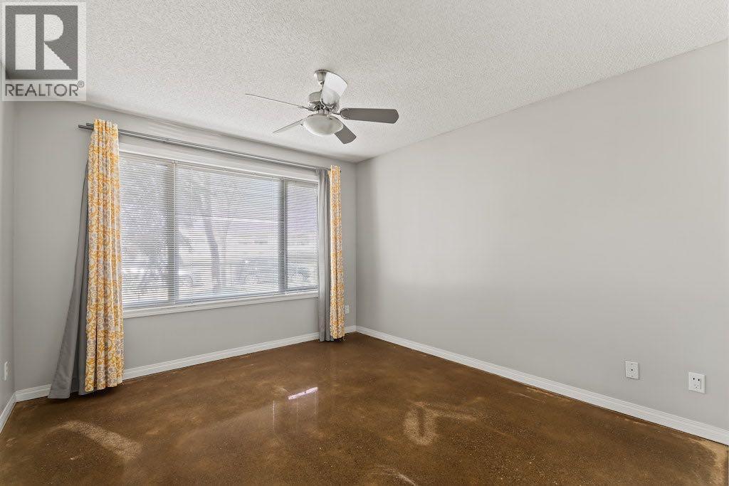 #22 914 20 Street SE - 24