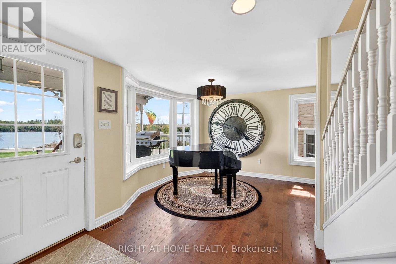 362 SHORT POINT ROAD - 11