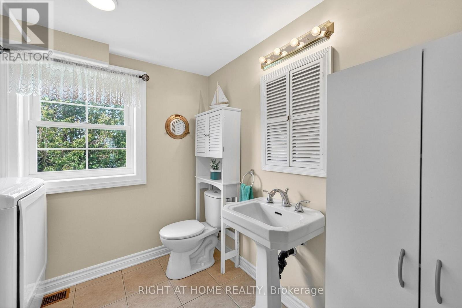 362 SHORT POINT ROAD - 16