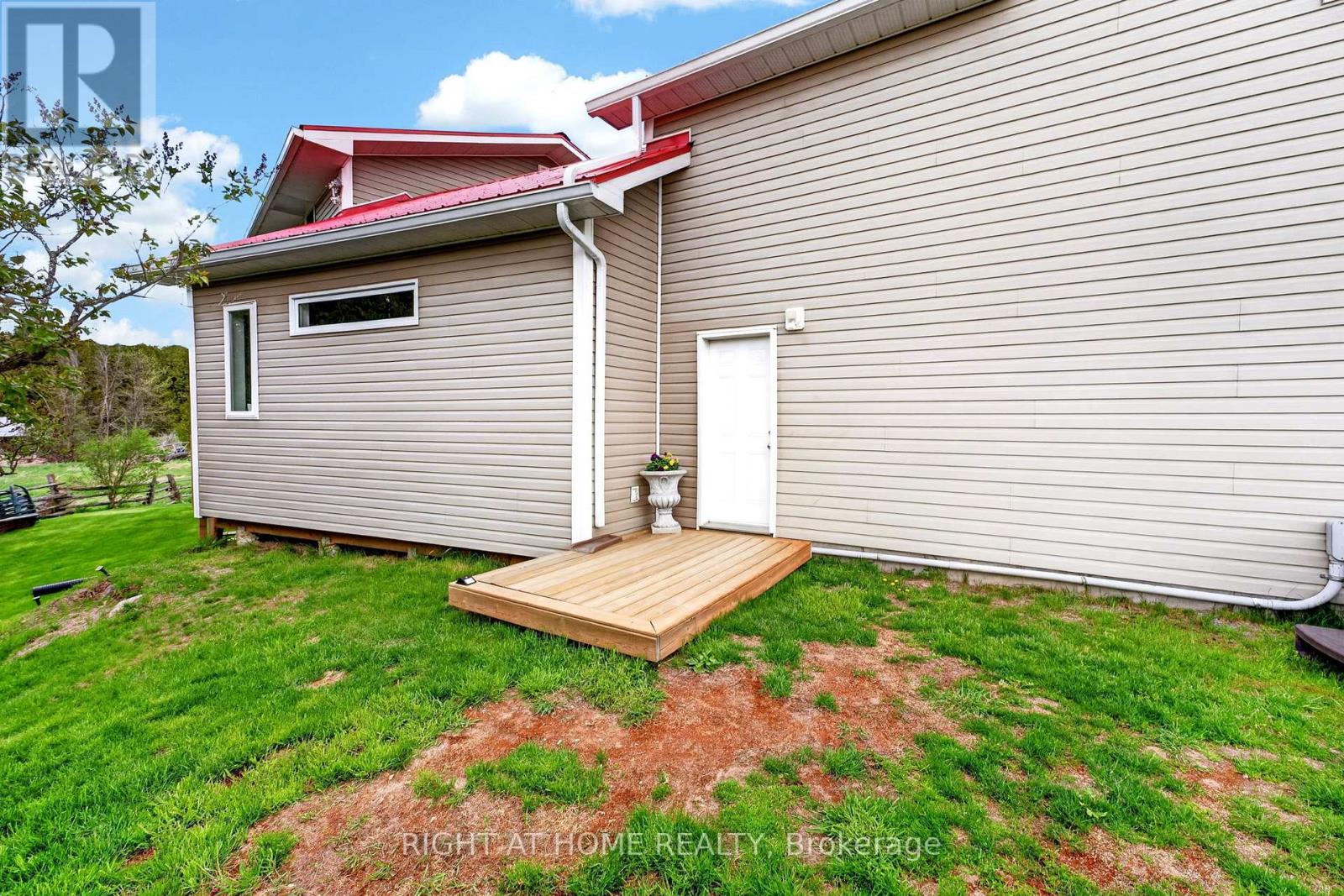 362 SHORT POINT ROAD - 45
