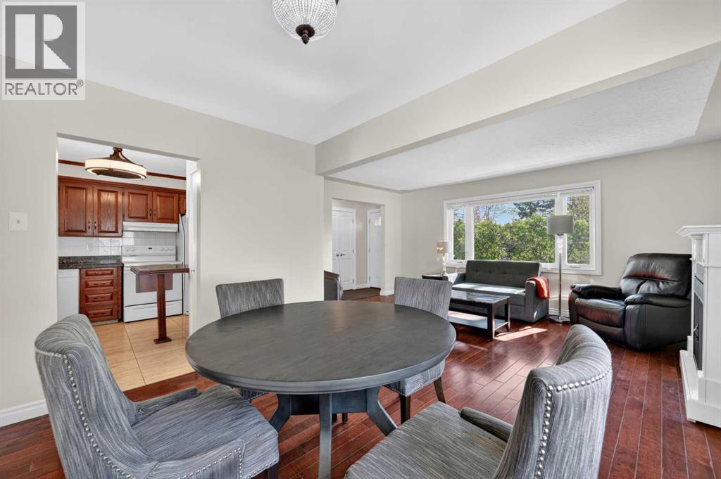 9211 Elbow Drive SW - 11
