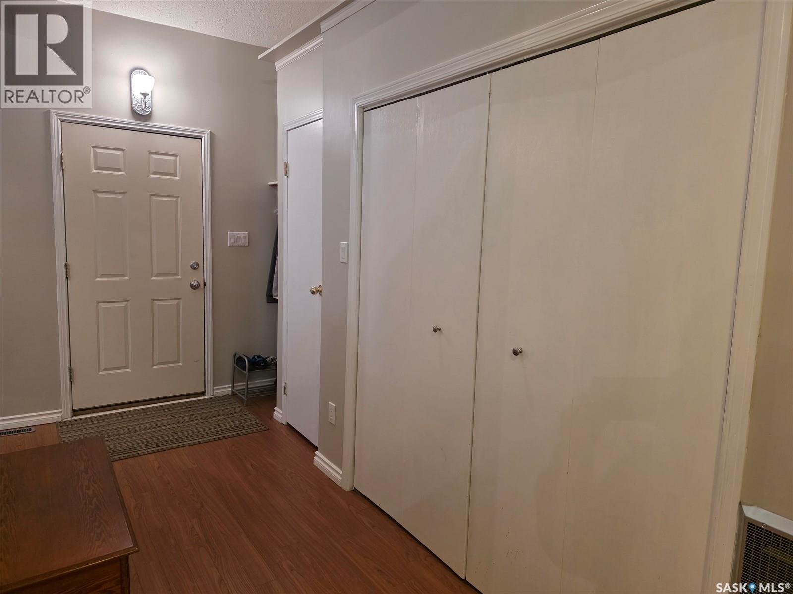 626 Jan AVENUE - 13