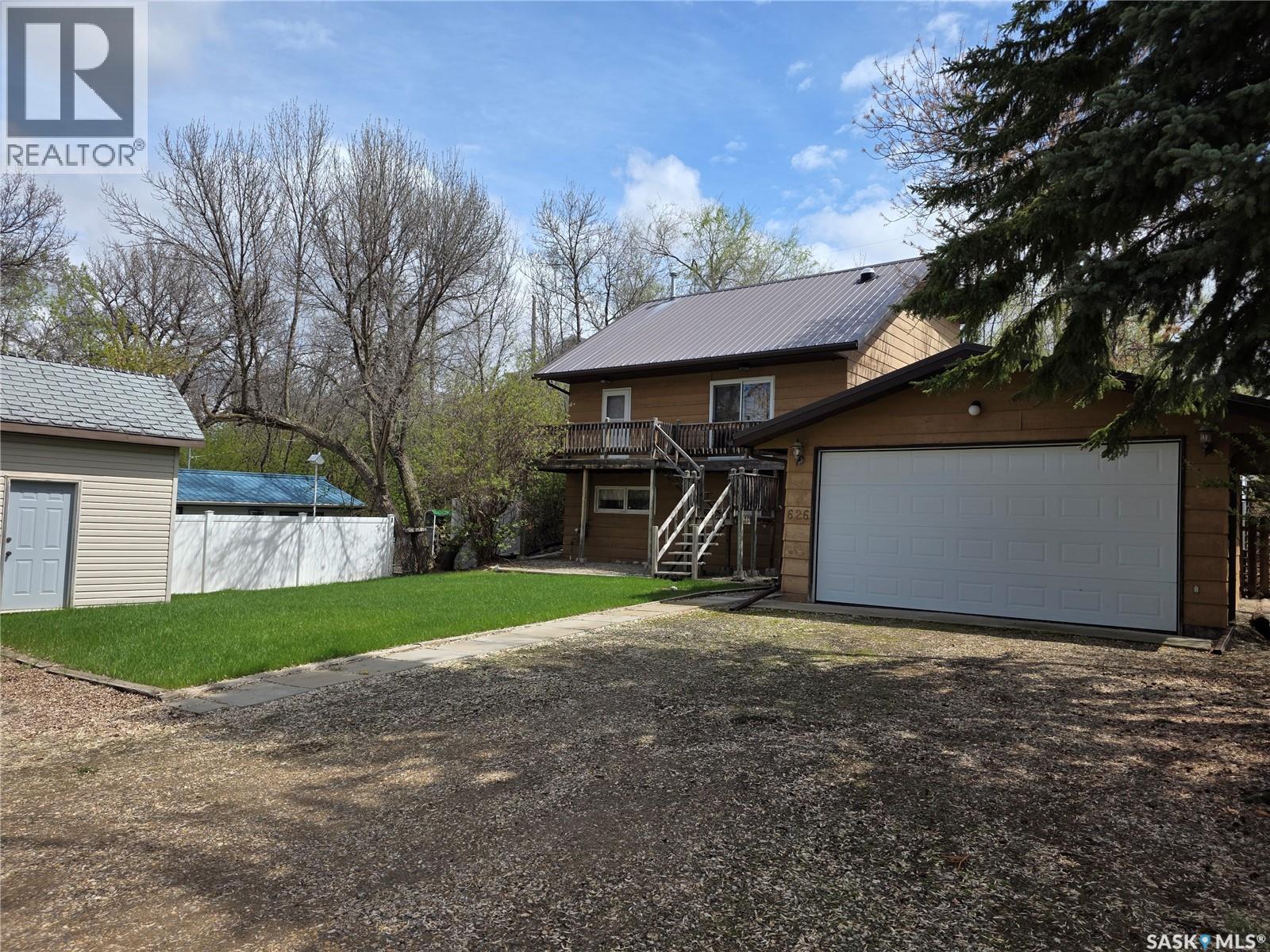 626 Jan AVENUE - 44