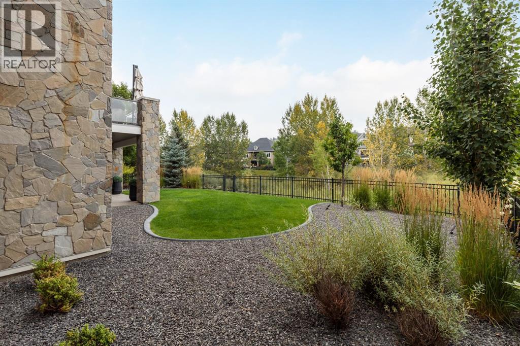 80 Cranbrook Heights SE - 9