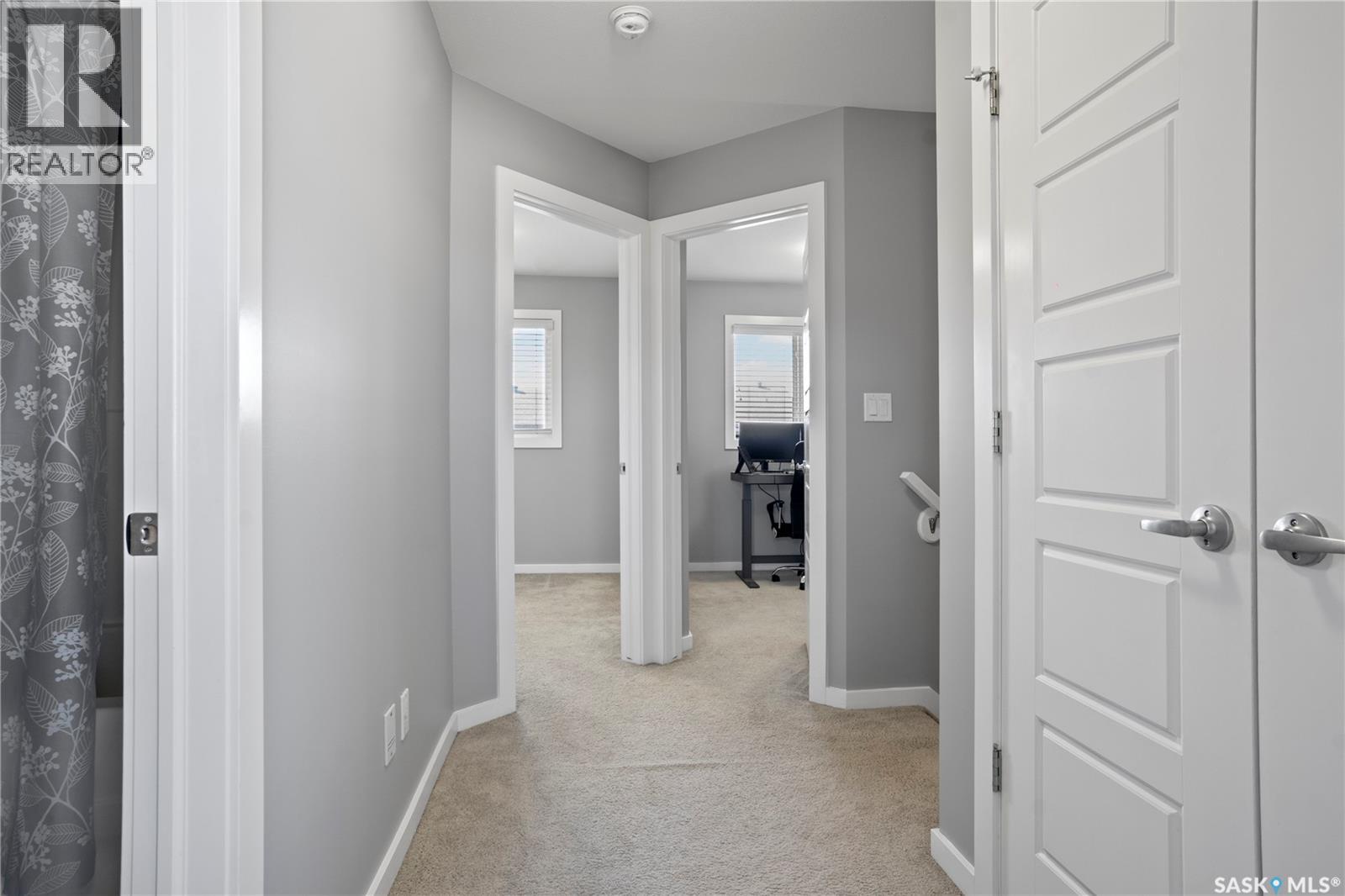#4733 Primrose Green DRIVE E - 16
