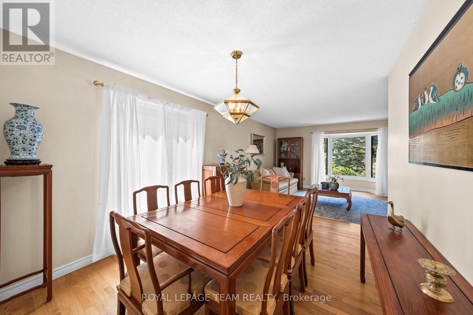 6 BYRD CRESCENT - 16