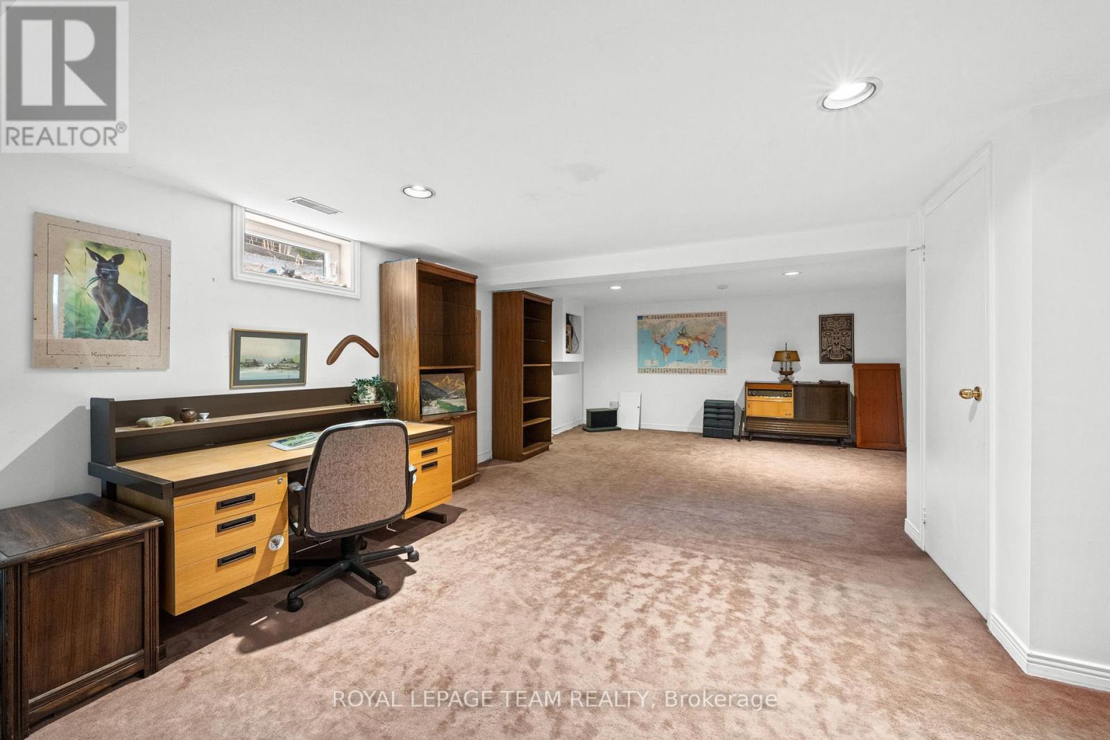 6 BYRD CRESCENT - 35