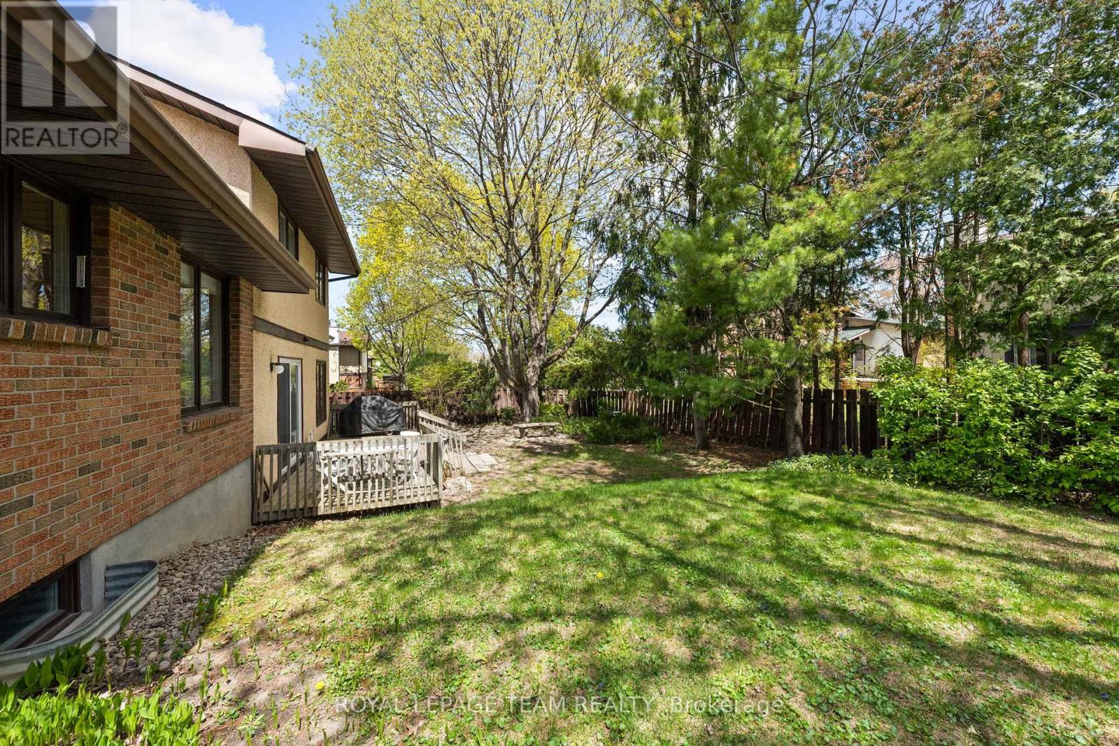 6 BYRD CRESCENT - 38