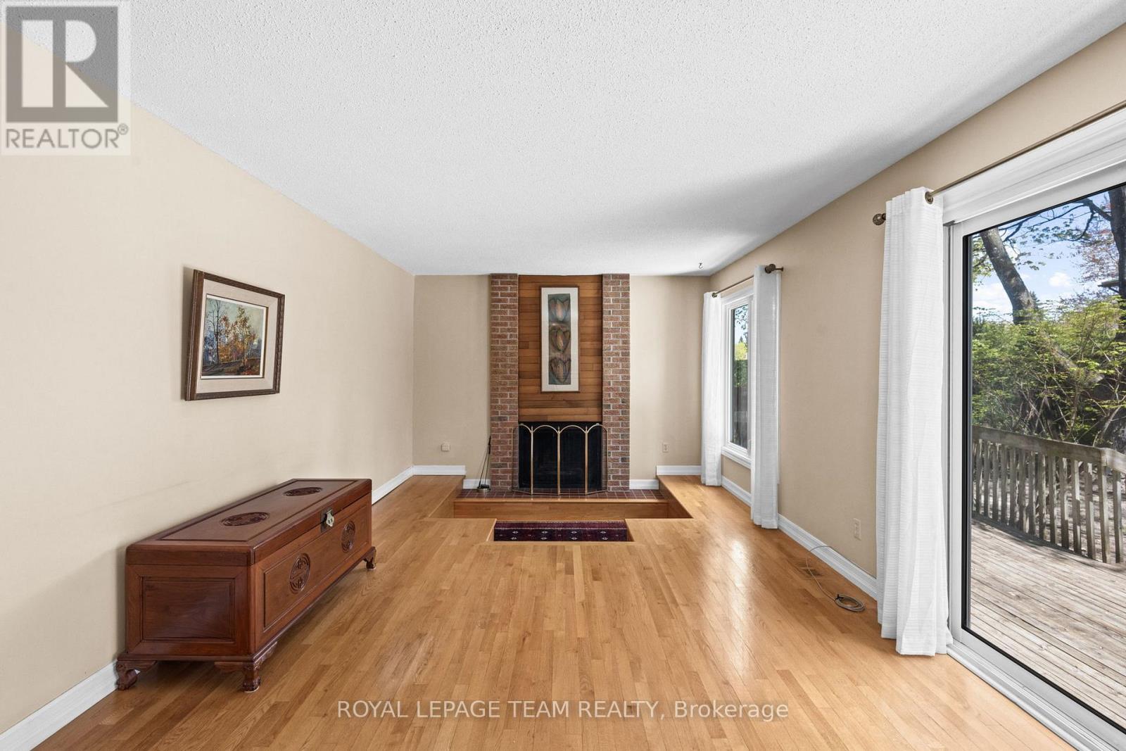 6 BYRD CRESCENT - 9
