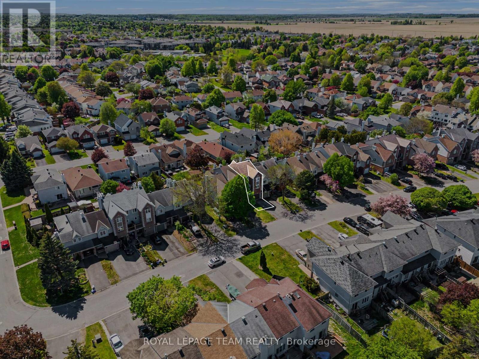 107 WOODPARK WAY - 42