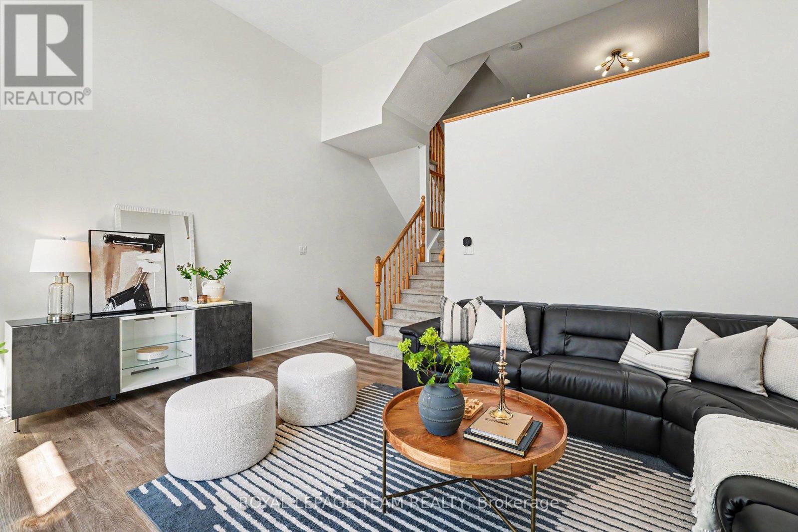 107 WOODPARK WAY - 9