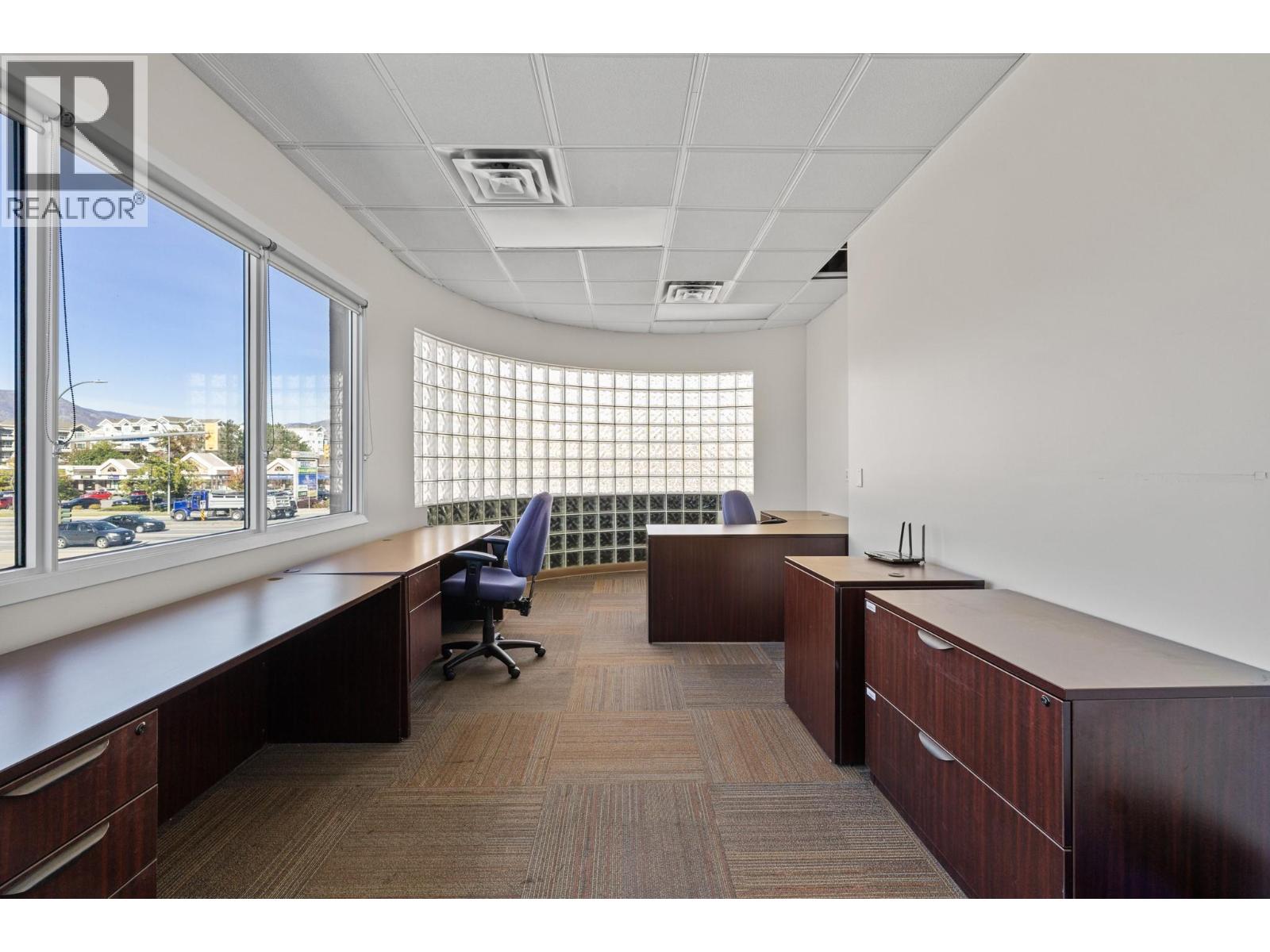 201 1505 Harvey Avenue, Kelowna