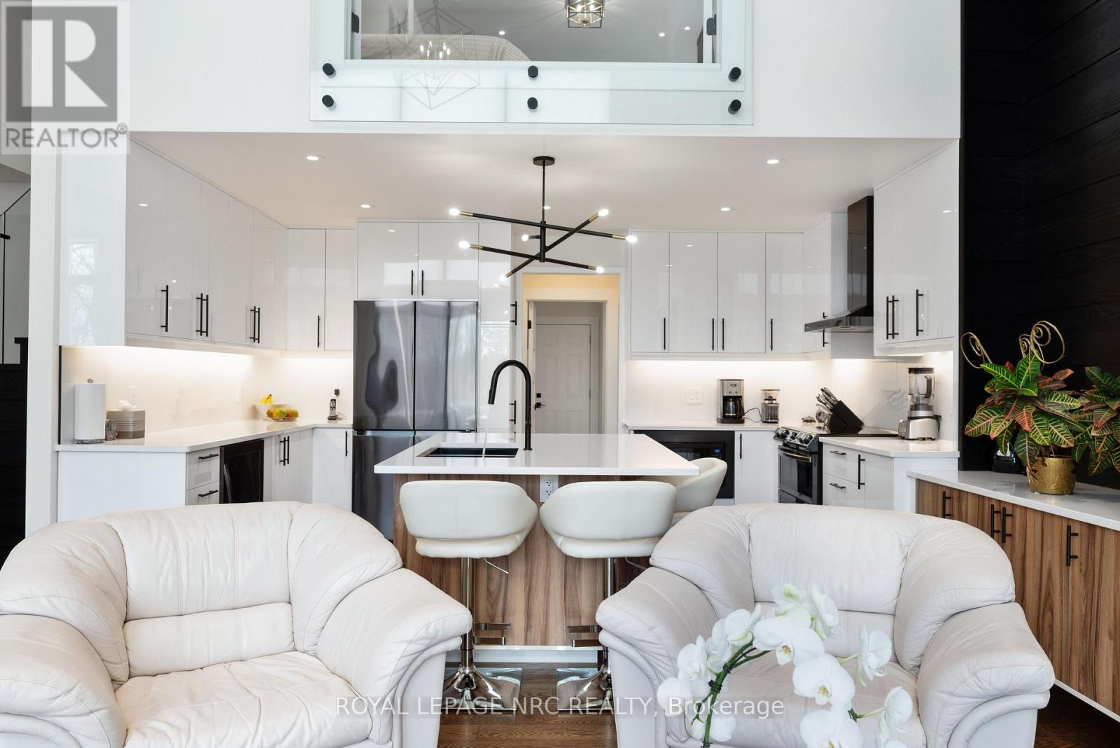 74 MILLPOND ROAD - 11