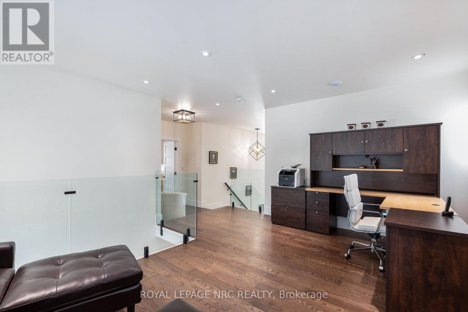 74 MILLPOND ROAD - 25