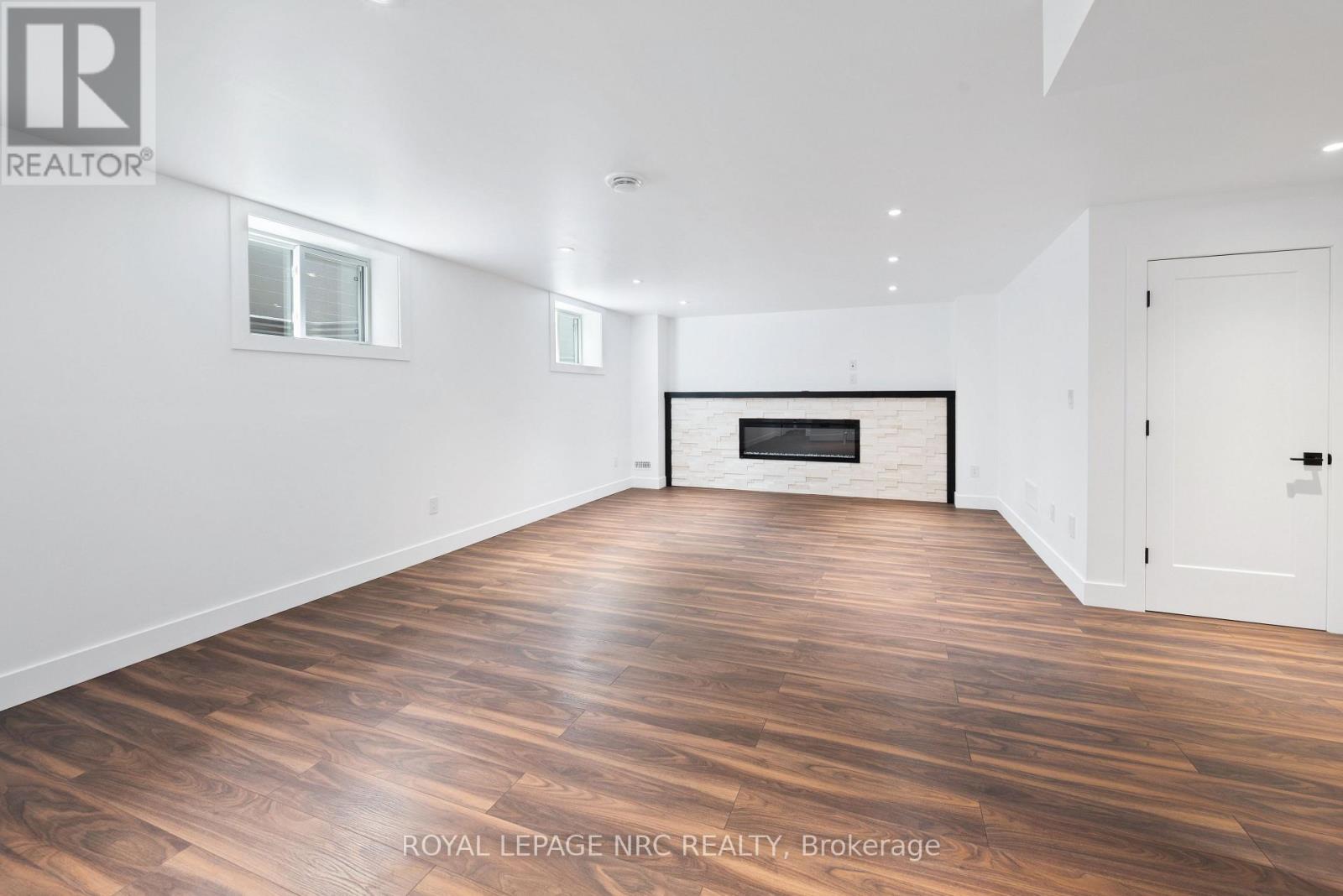74 MILLPOND ROAD - 32