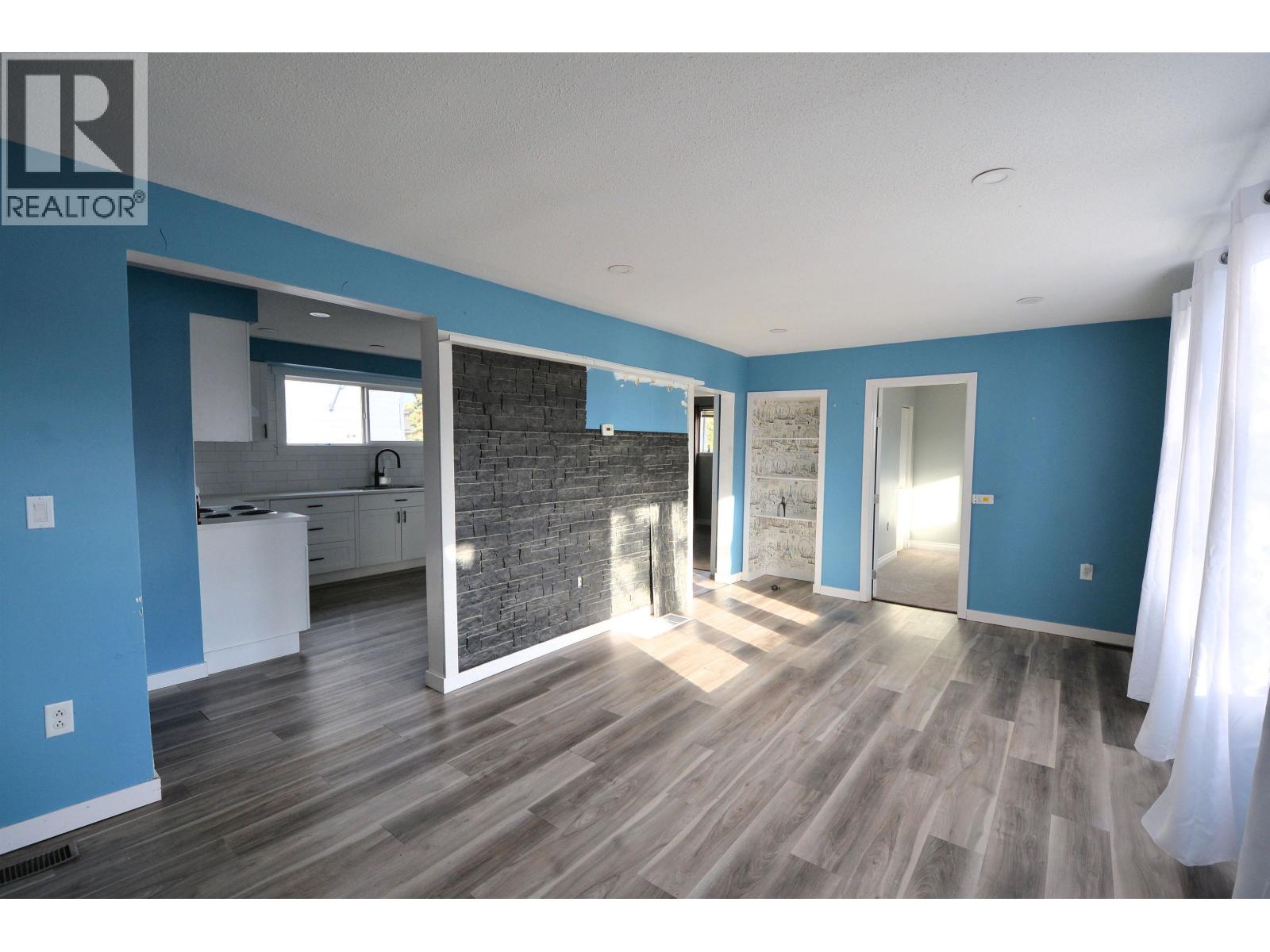Living room of 2440 15TH AVENUE · Prince George, BC