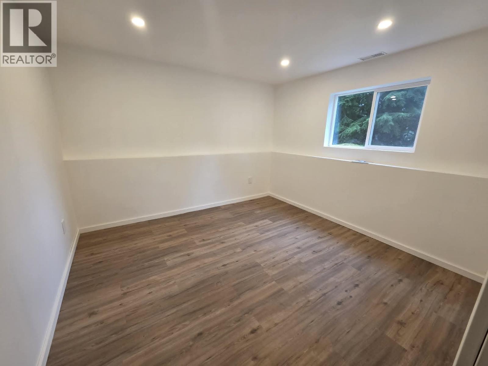 4931 GAIR AVENUE - 10