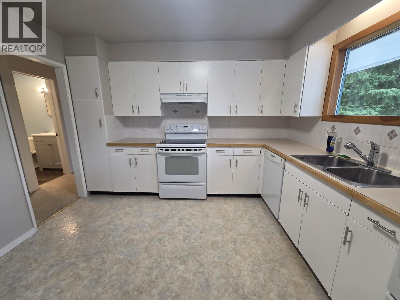4931 GAIR AVENUE - 2