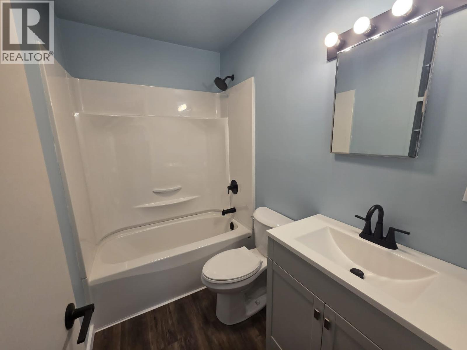 4931 GAIR AVENUE - 9
