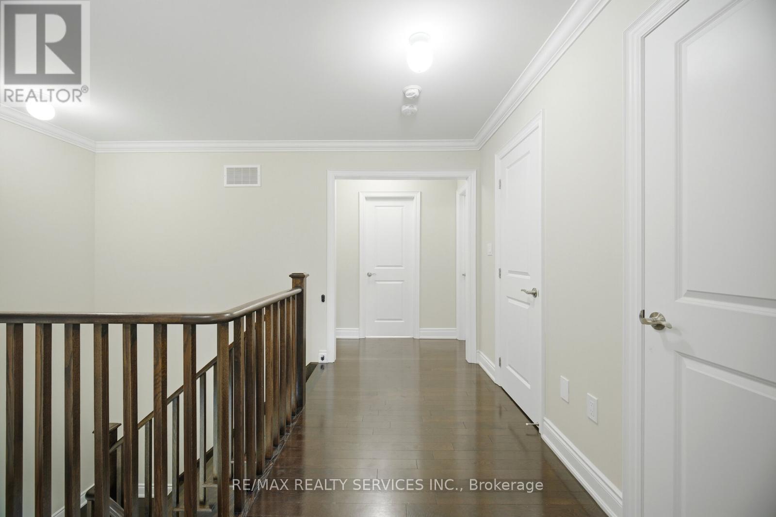 26 COUNTRY MEADOWS DRIVE - 20
