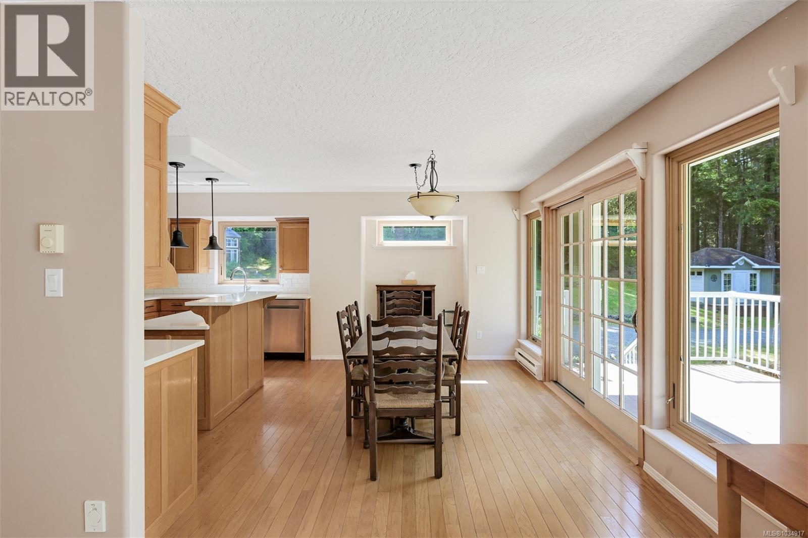 1170 Woodley Ghyll Dr, Metchosin