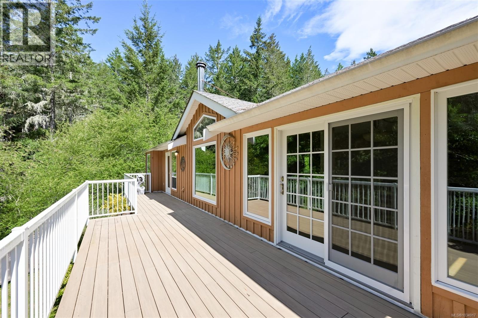 1170 Woodley Ghyll Dr, Metchosin
