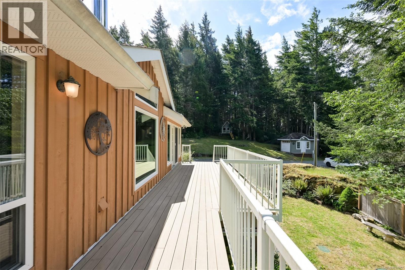 1170 Woodley Ghyll Dr, Metchosin