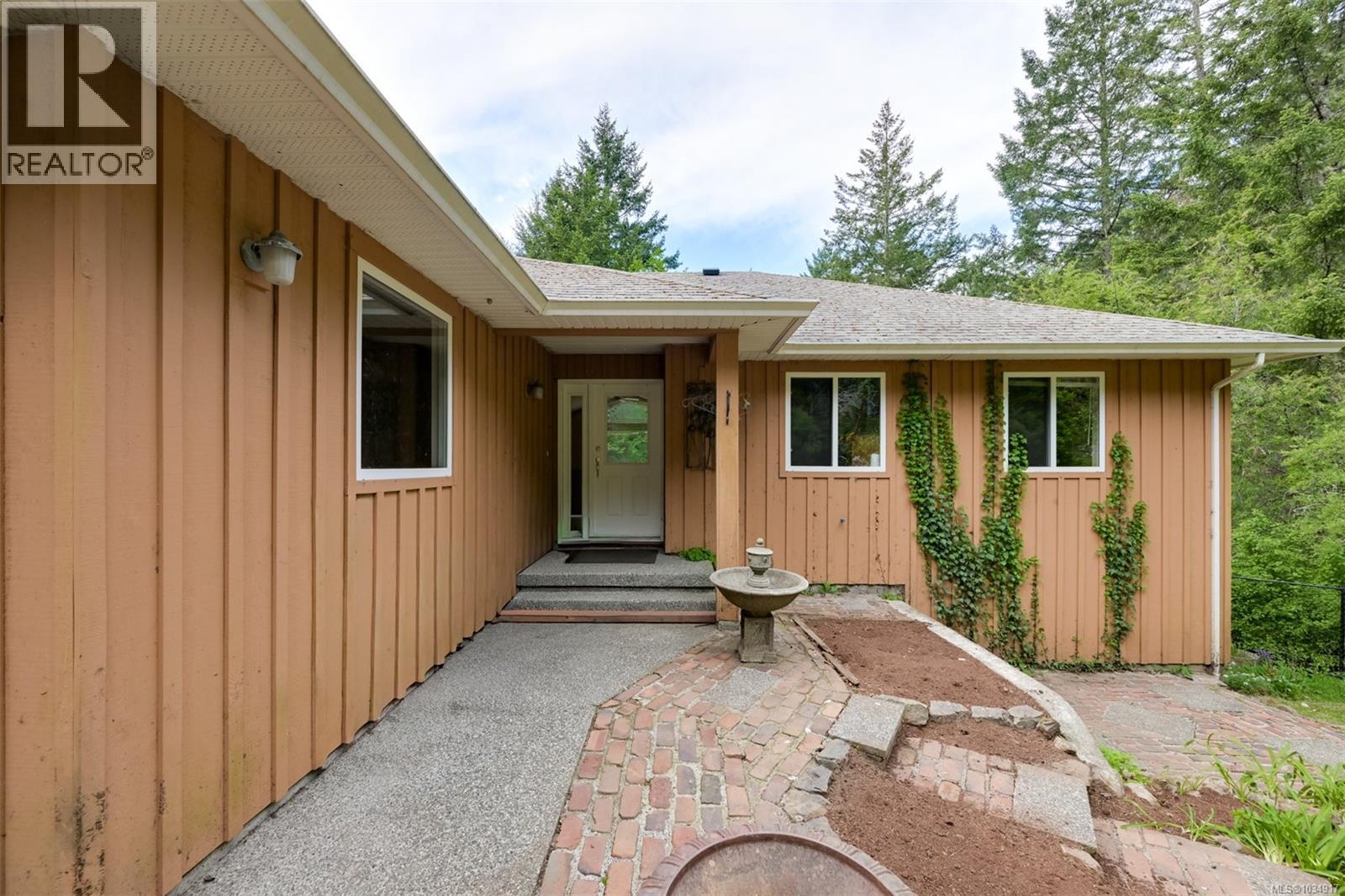 1170 Woodley Ghyll Dr, Metchosin
