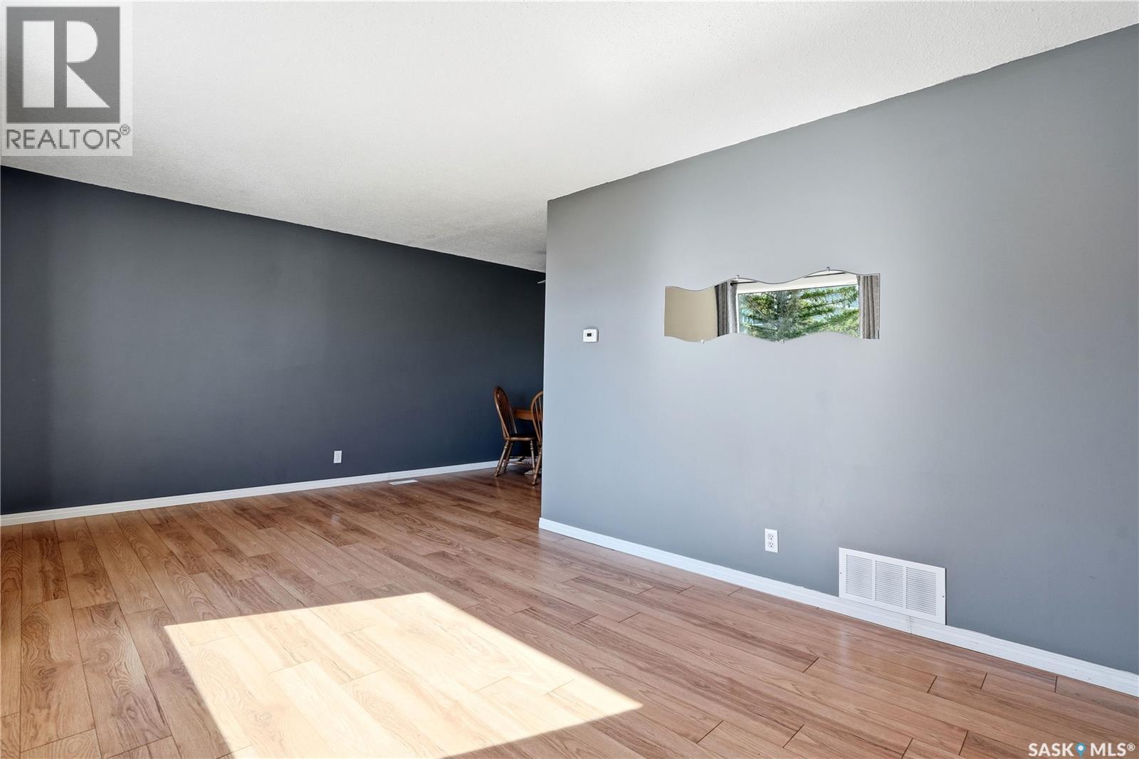 #4174 Castle ROAD - 7