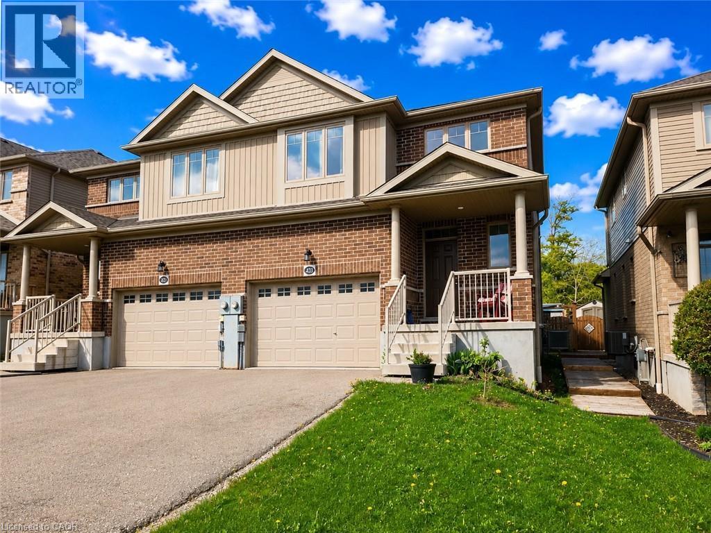 433 AVENS Street, Waterloo, Ontario, N2V0B5 — Photo 3