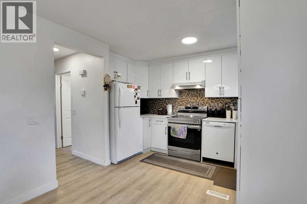 #77 2319 56 Street NE - 17