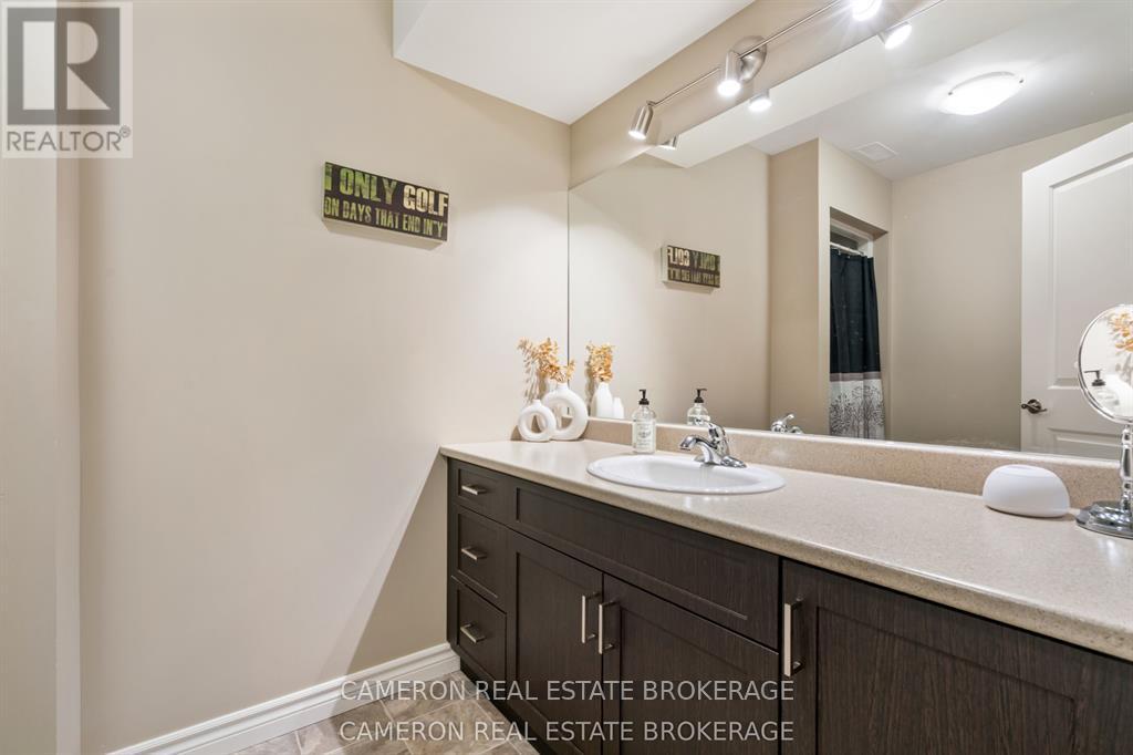 3247 NORTHDALE DRIVE - 20