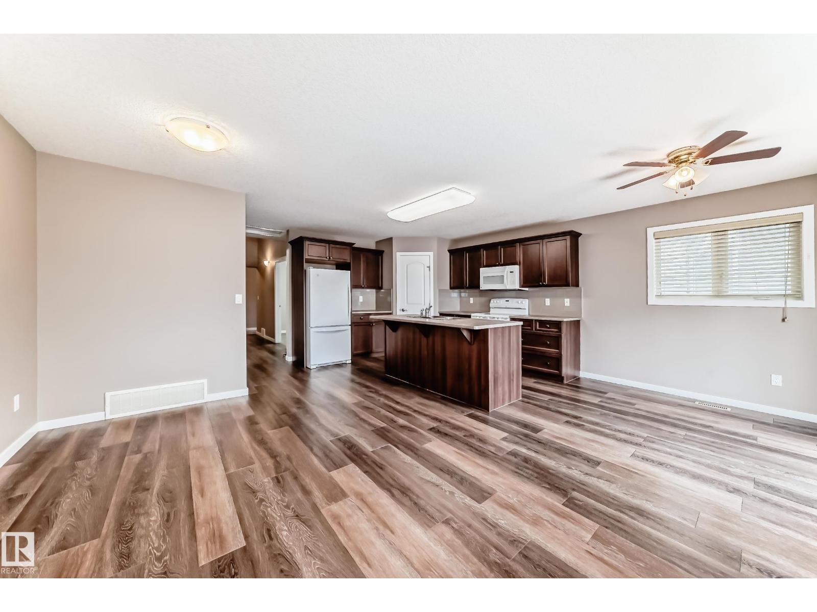 16737 60St NW - 17