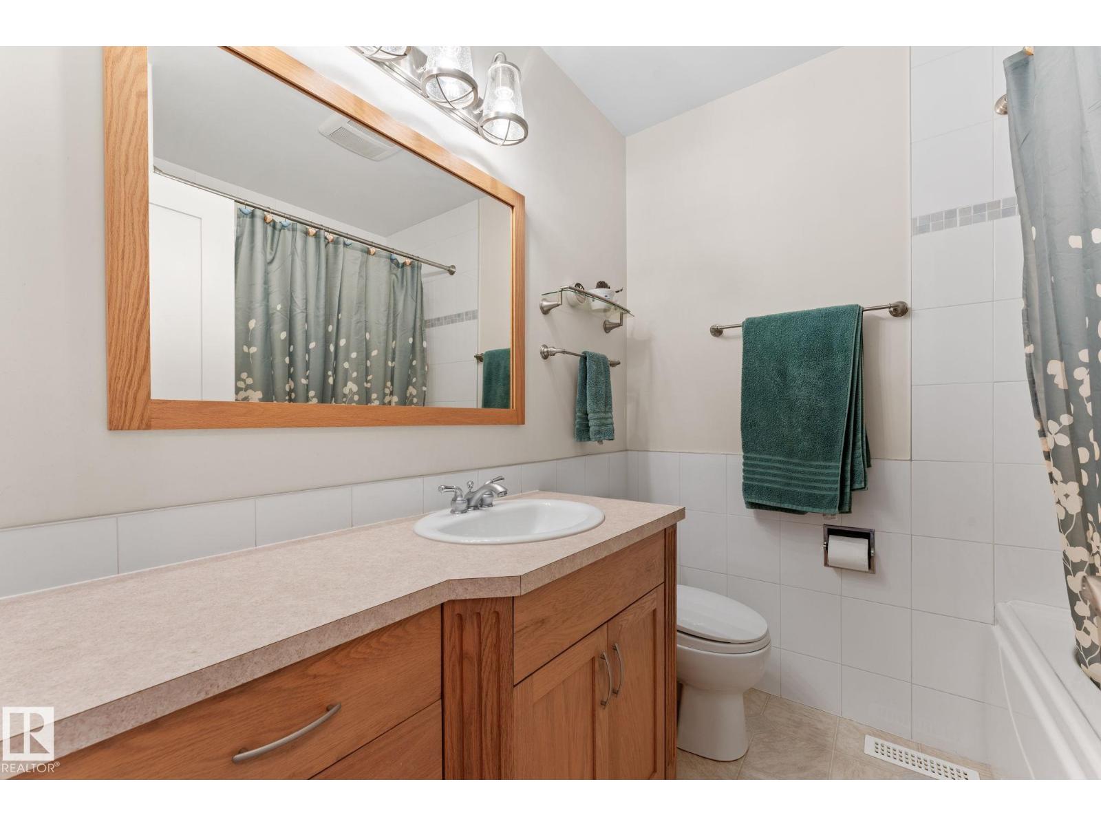 4719 117A ST NW NW - 18
