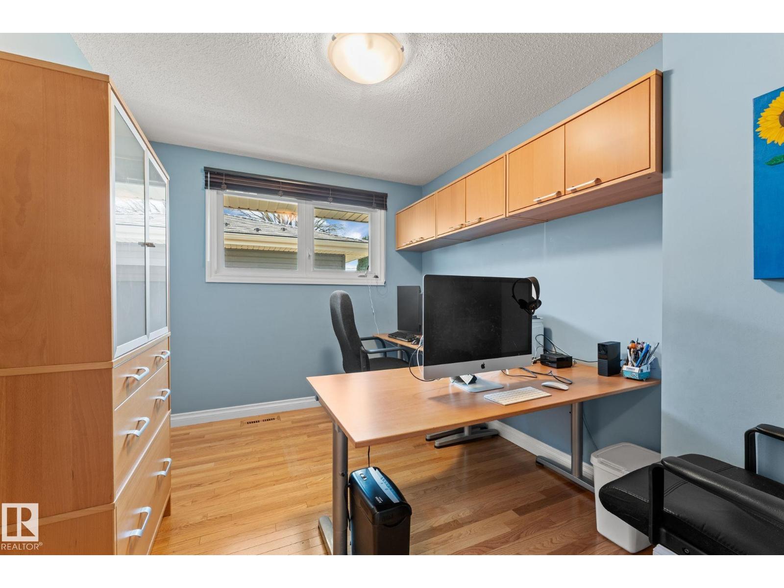 4719 117A ST NW NW - 19