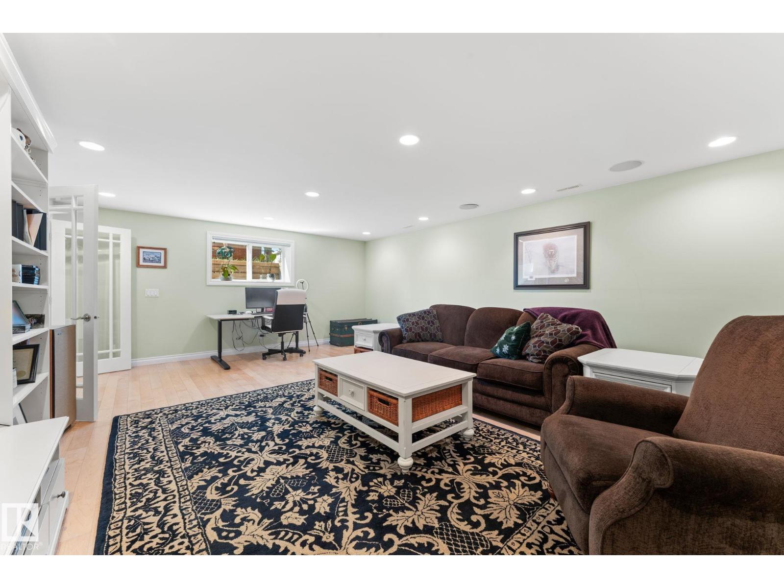4719 117A ST NW NW - 31