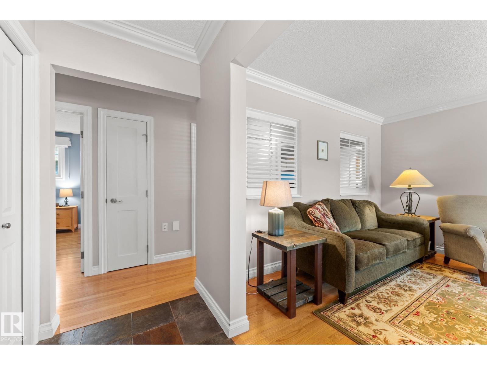 4719 117A ST NW NW - 6