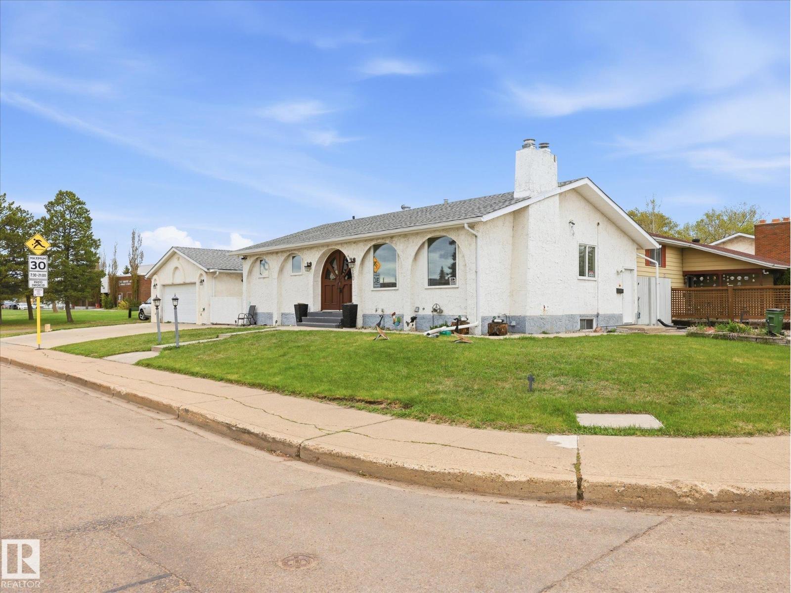 14320 117 ST NW - 1