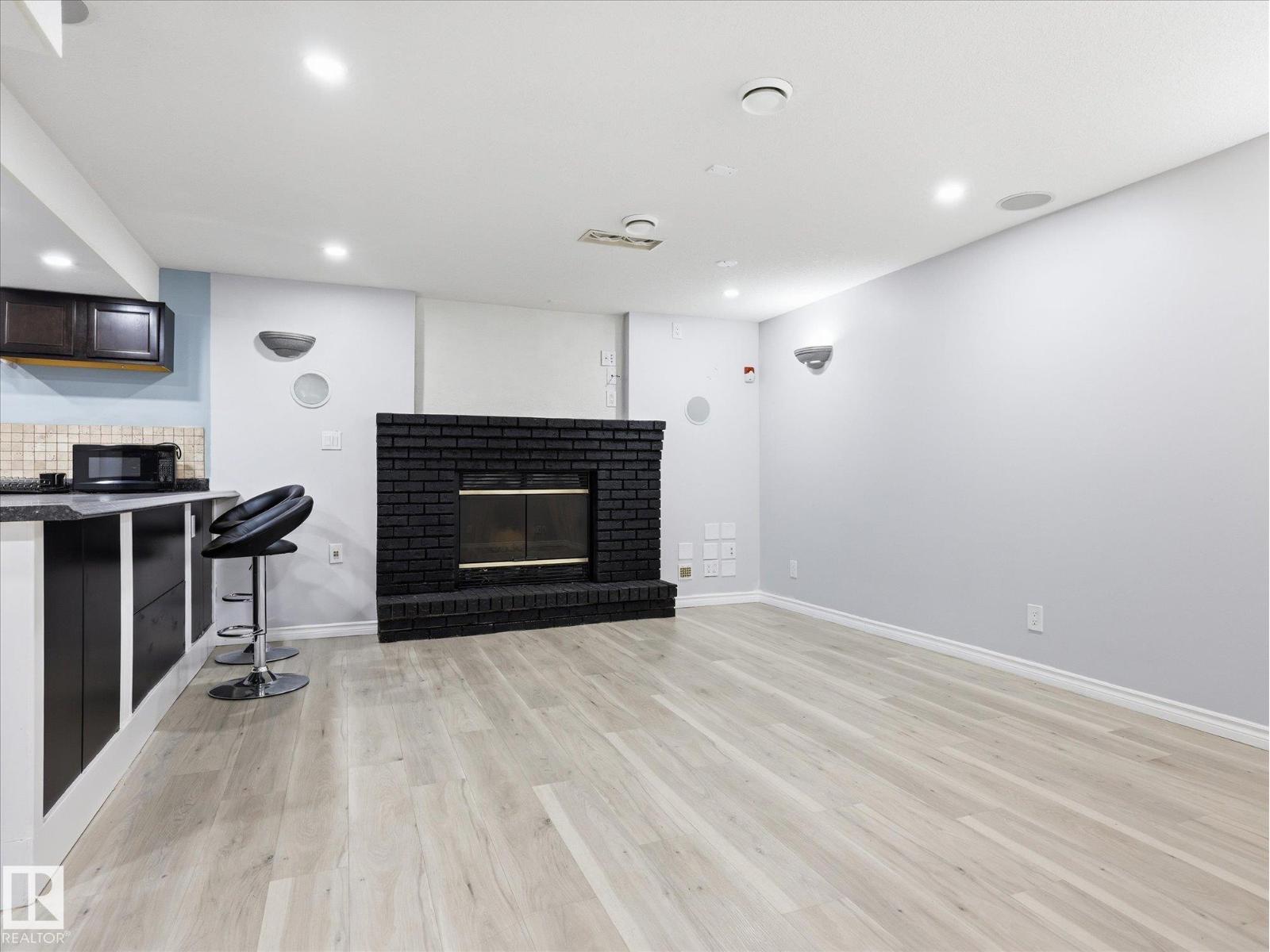 14320 117 ST NW - 20