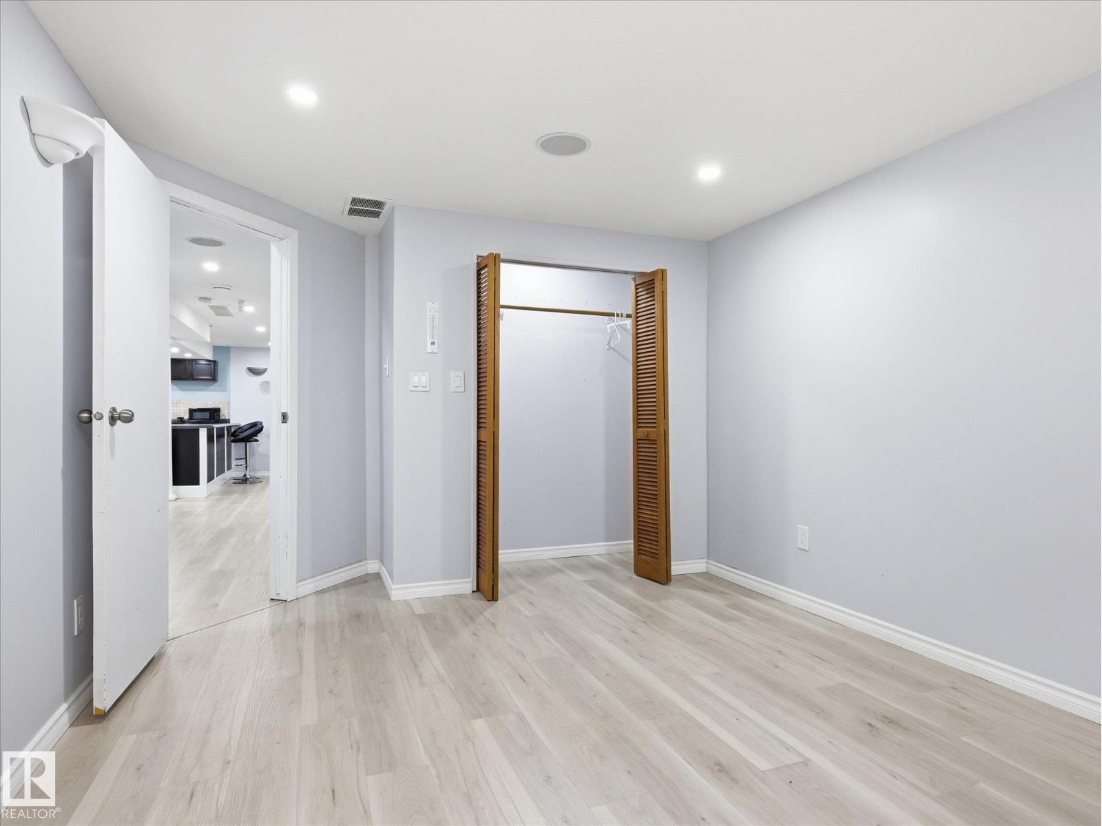 14320 117 ST NW - 26